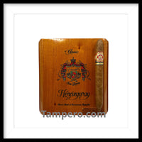 Load image into Gallery viewer, Arturo Fuente Hemingway Classic Natural
