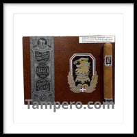 Load image into Gallery viewer, Toro cigar at Tampero Cigars lounge in Ybor City Tampa
